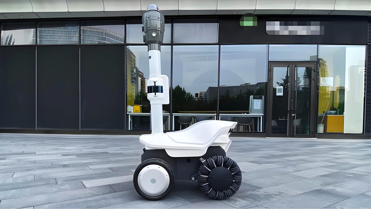 Security inspection robot
