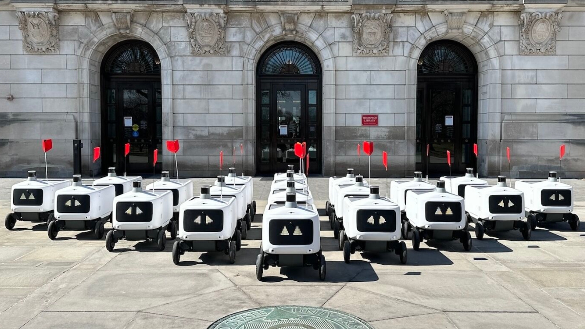 Unmanned delivery vehicle